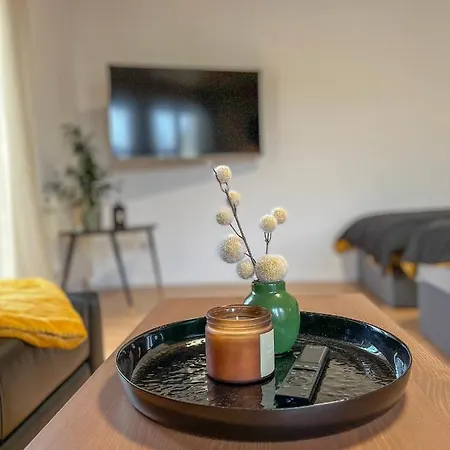 Schoene Moderne Smart Tv 발드스테튼